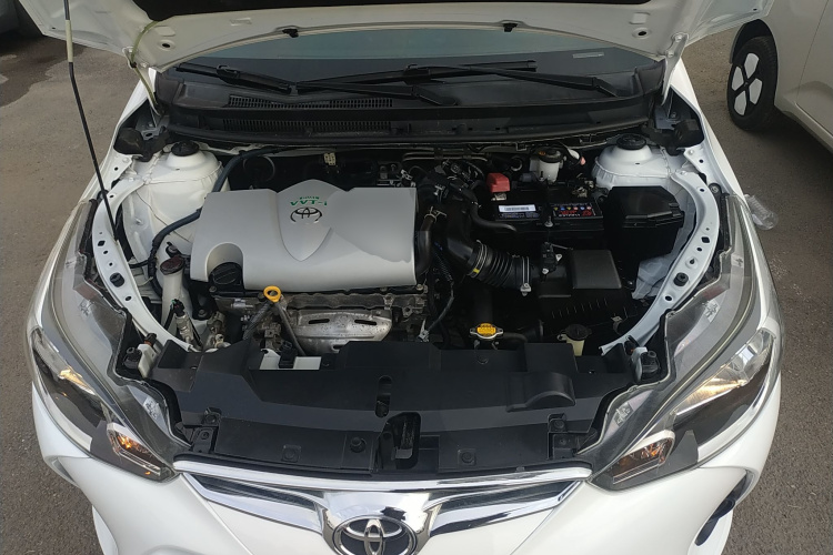 丰田 YARiS L 致享 2017款 1.5E CVT魅动版机舱底盘24