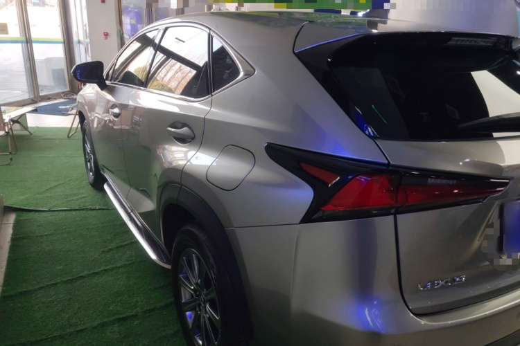 雷克萨斯NX 2020款 200 前驱 锋逸版 国VI车身外观4