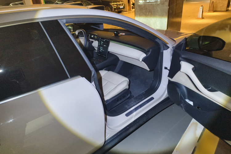 蔚来ET5 2022款 75kWh局部细节9005