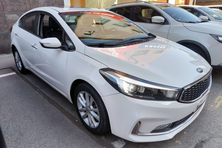 起亚K3 2016款 1.6L 自动GLS车身外观3