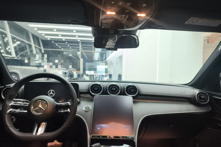 奔驰C级 2022款 C 200 L 运动版中控内饰7002