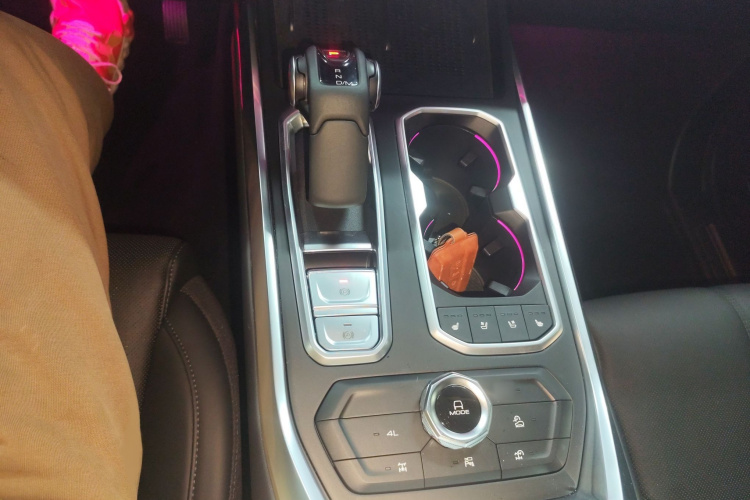 坦克400新能源 2024款 Hi4-T 越野版局部细节18