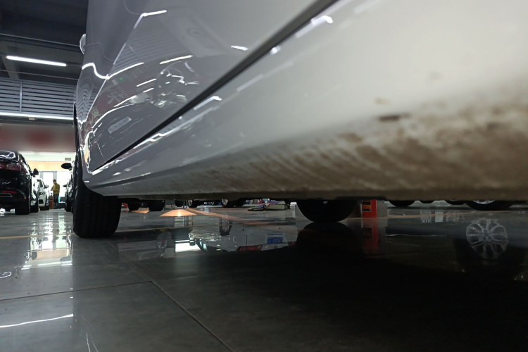 吉利汽车 帝豪 2025款 第4代 1.5L CVT龙腾版局部细节9001