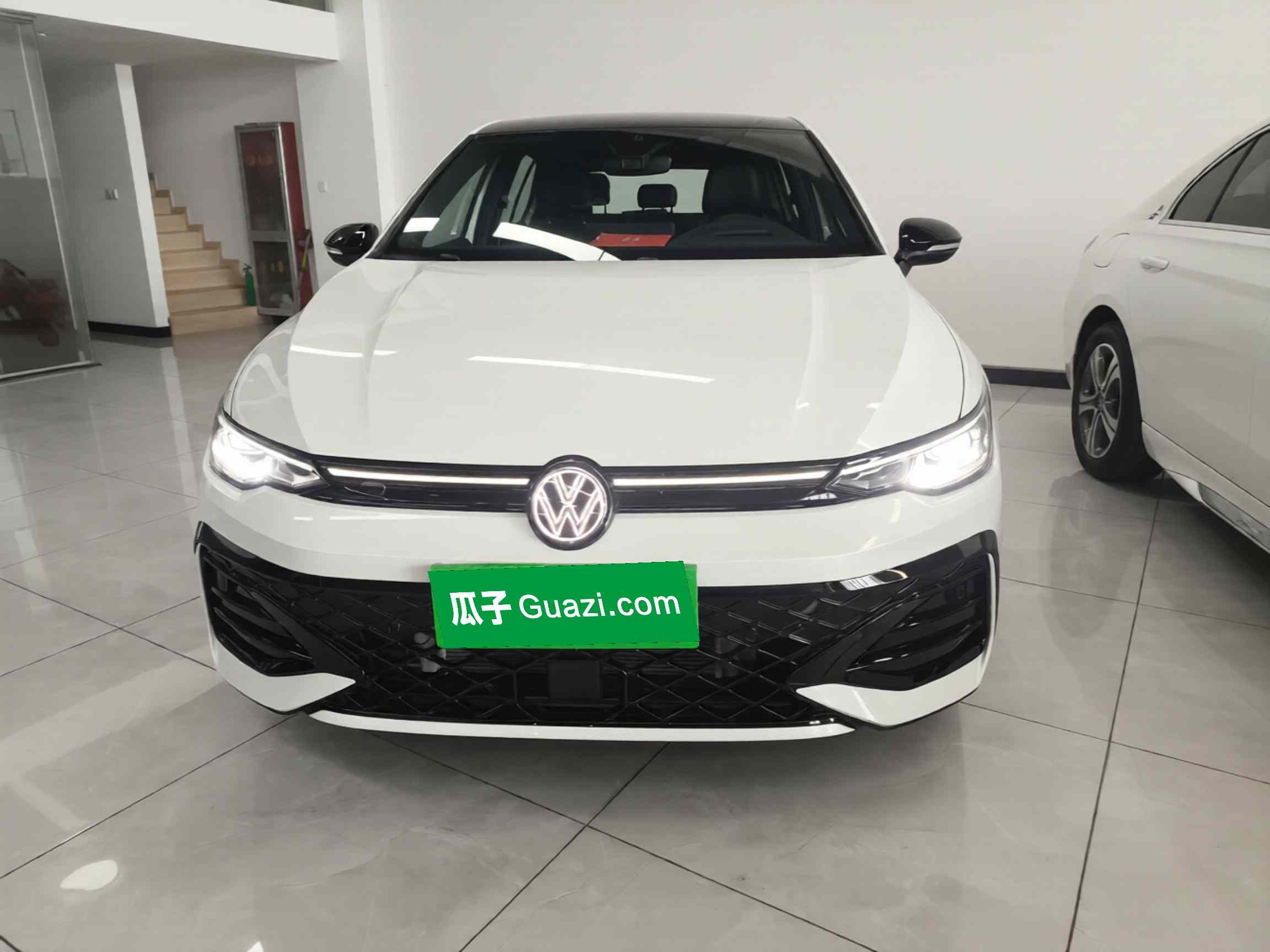 大众 高尔夫 2025款 300TSI R-Line(1)