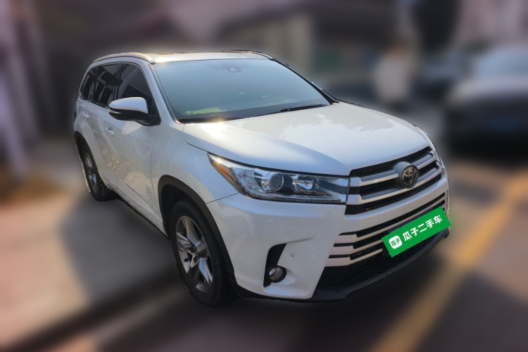 丰田 汉兰达 2018款 2.0T 四驱豪华版 7座 国VI车身外观3