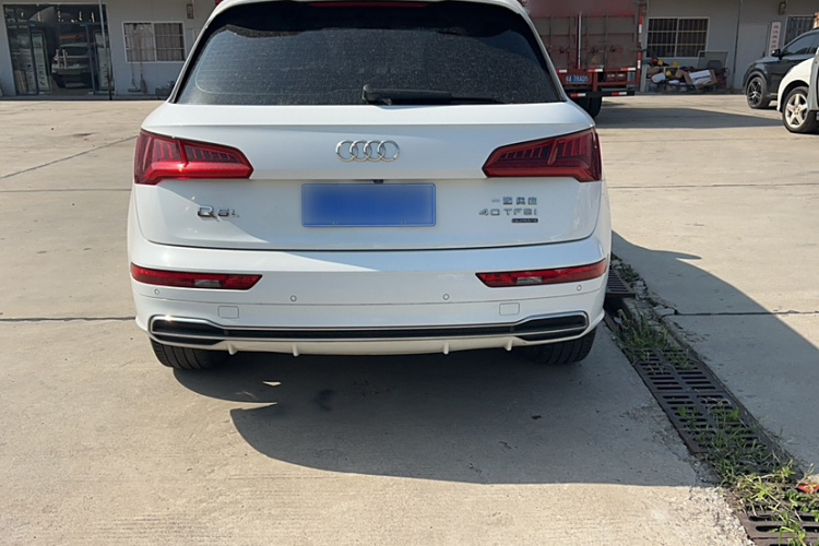 奥迪Q5L 2020款 40 TFSI 荣享时尚型车身外观6004