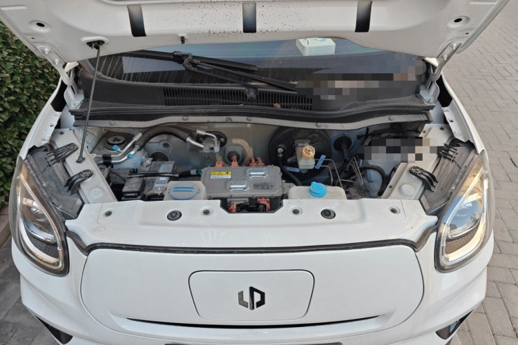 零跑汽车 零跑T03 2023款 200轻享版局部细节24