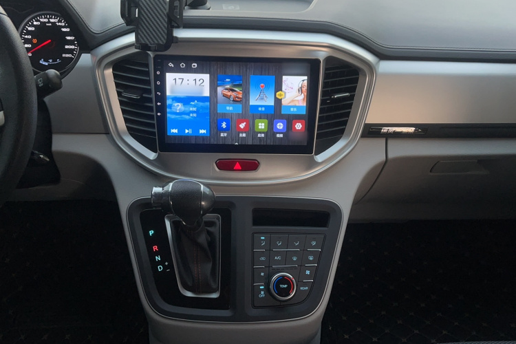 江淮瑞风 瑞风M4 2022款 2.0TGDI 自动商旅版局部细节16