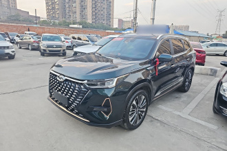 奇瑞 瑞虎8 PRO 2022款 390T 两驱浩瀚版 5座