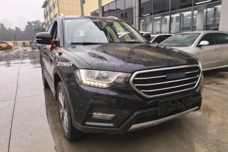 哈弗H6 Coupe 2015款 蓝标 2.0T 手动两驱精英型车身外观3