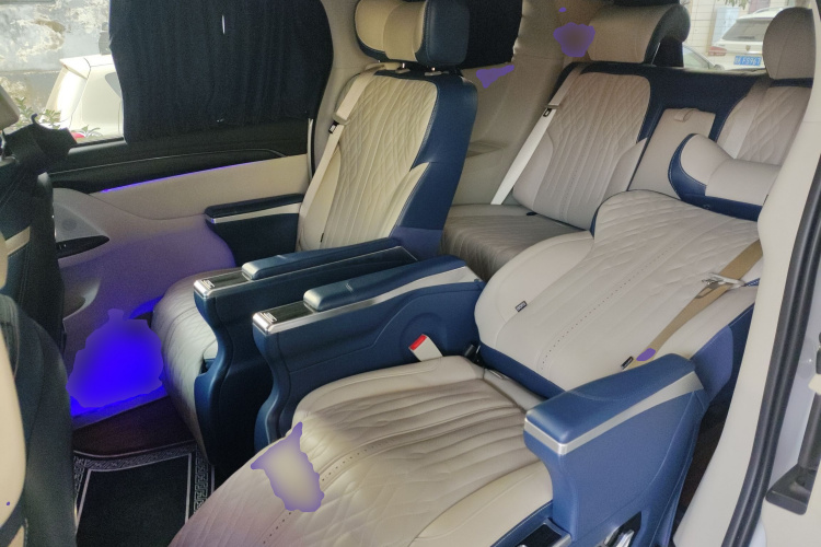 别克GL8 2022款 ES陆尊 653T 舒适型中控内饰21