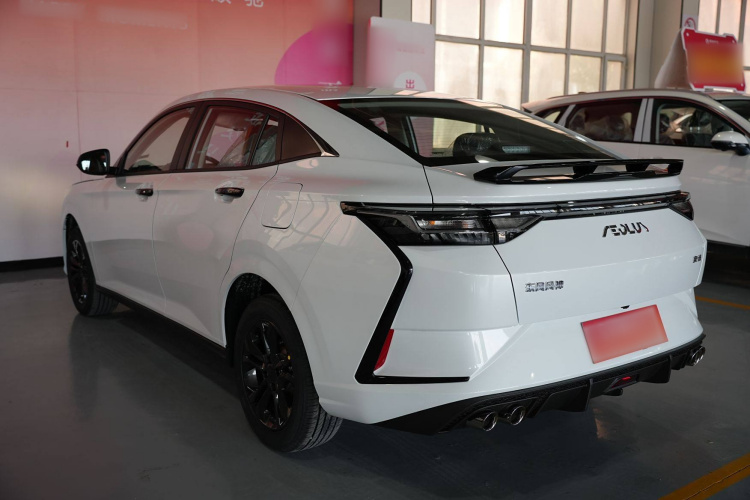 东风风神 奕炫 2025款 1.5L 荣耀版车身外观6003