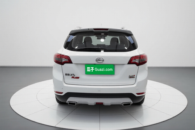 陆风X5 2016款 Plus 2.0T 自动创领版车身外观6