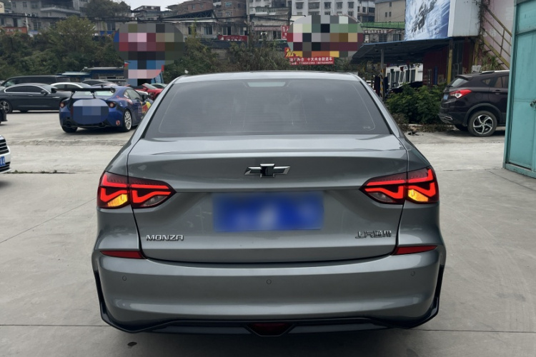 雪佛兰 科鲁泽 2023款 1.5L 双离合悦享版车身外观6002