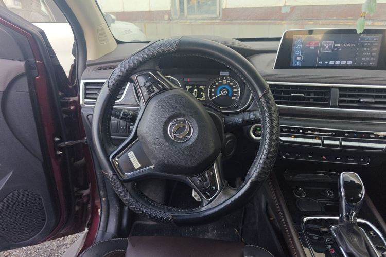 东风风光 风光580 2017款 1.5T CVT智联型中控内饰13