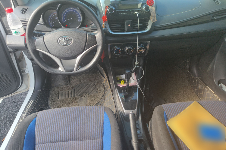 丰田 YARiS L 致炫 2017款 1.5G CVT劲速天窗升级版中控内饰7002