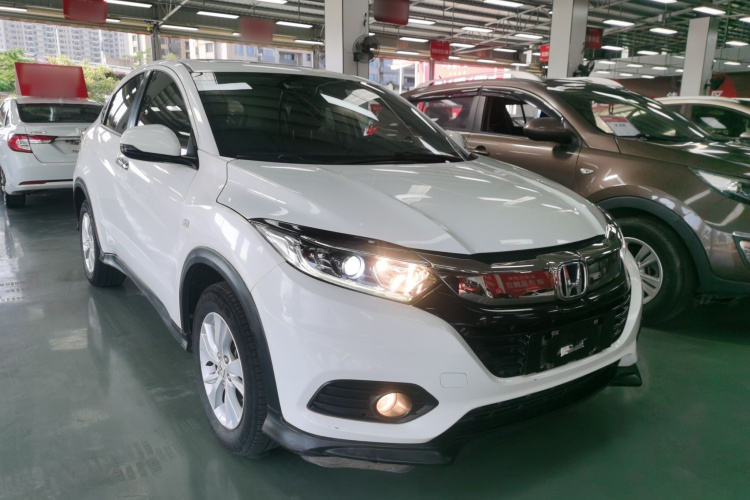 本田 缤智 2019款 1.5L CVT先锋版 国VI车身外观3