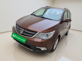 宝骏730 2014款 1.5L 手动舒适型 7座