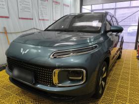 五菱汽车 五菱星云 2023款 2.0L DHT 旗舰版