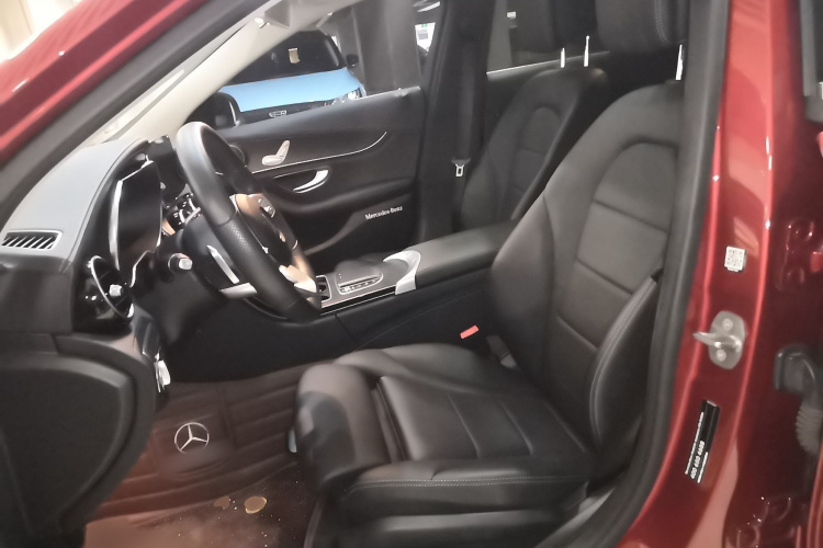 奔驰C级 2020款 改款 C 200 L 时尚型运动版局部细节19