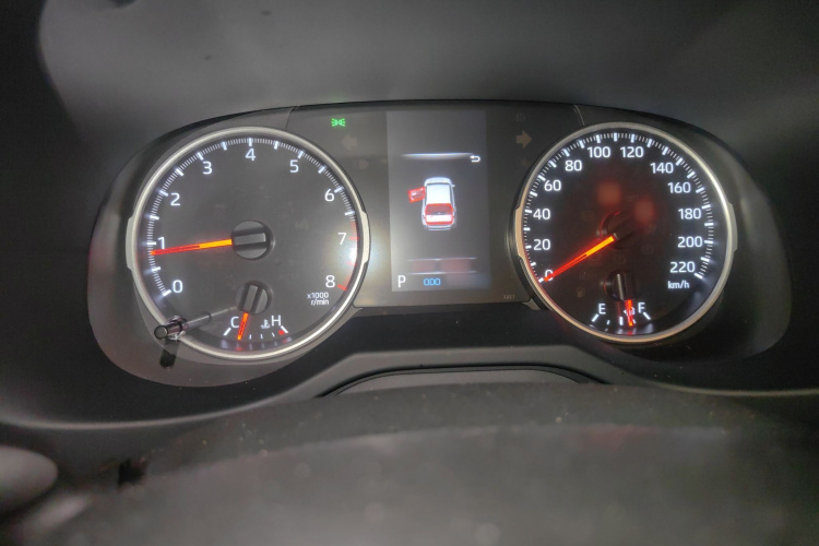 丰田 威兰达 2021款 2.0L CVT四驱豪华版局部细节14