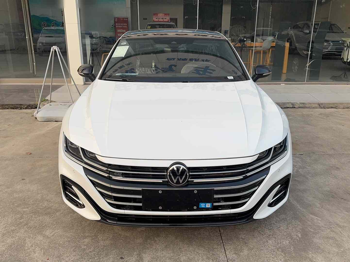 一汽-大众CC 2025款 改款 380TSI 夺目 众享款(2)