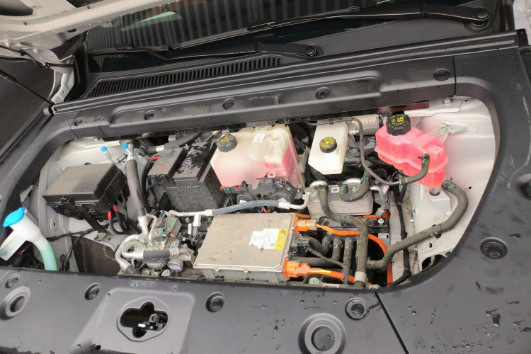 零跑汽车 零跑C10 2024款 530智享版机舱底盘24