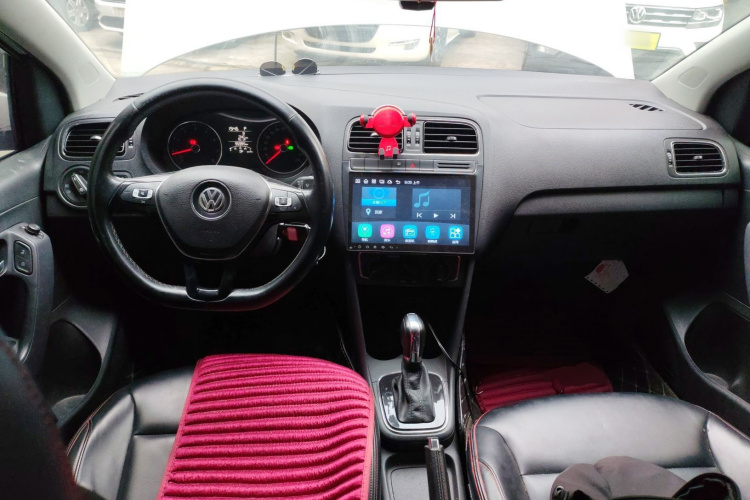 大众 Polo 2016款 1.6L 自动舒适型中控内饰7002