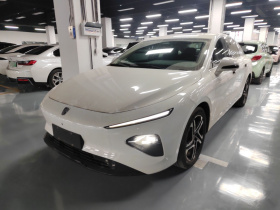 荣威D7 2023款 EV 510km 后驱旗舰版