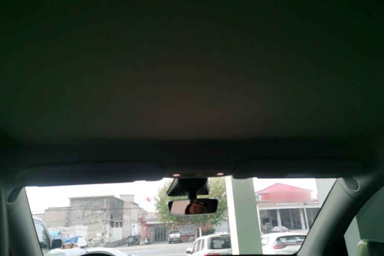 特斯拉 Model Y 2022款 改款 后轮驱动版局部细节22