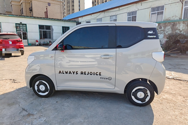 五菱汽车 宏光MINIEV 2024款 第三代 215km 青春版车身外观6003