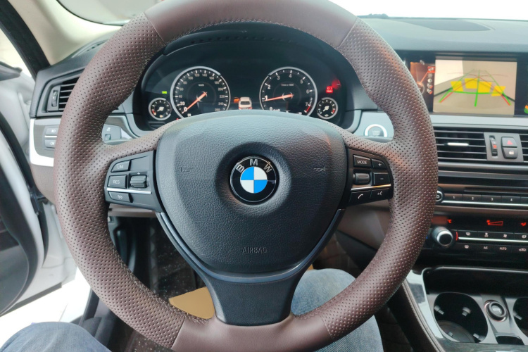 宝马5系 2017款 525Li 豪华设计套装中控内饰13