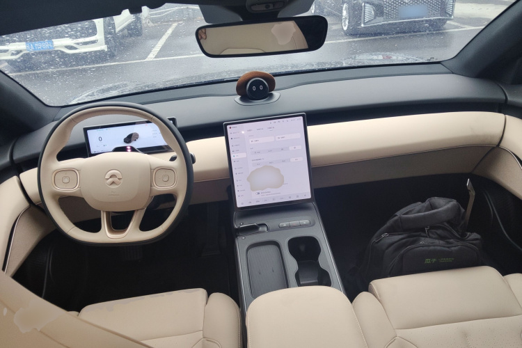 蔚来ET5T 2024款 75kWh Touring中控内饰7002