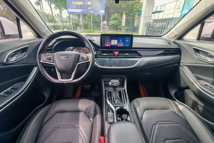 江汽集团 嘉悦X4 2020款 1.5T CVT超越型中控内饰7007