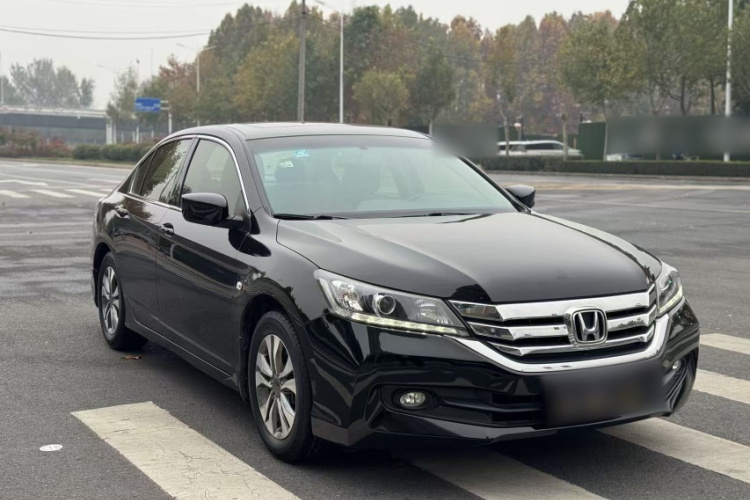 本田 雅阁 2015款 2.0L LX 舒适版车身外观6005