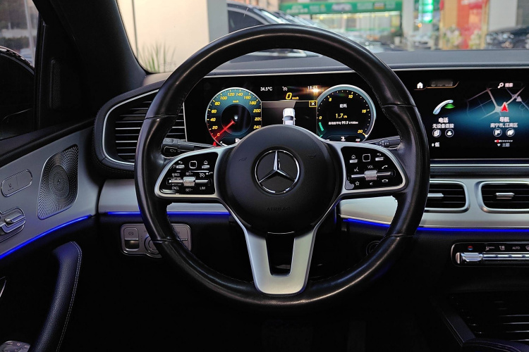 奔驰GLE轿跑 2020款 GLE 350 4MATIC 轿跑SUV 豪华型局部细节13