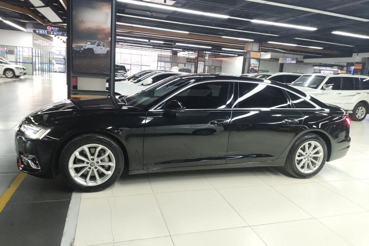 奥迪A6L 2020款 40 TFSI 豪华致雅型车身外观6003