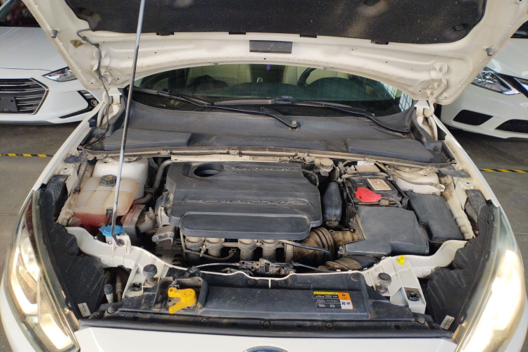 福特 福睿斯 2017款 改款 1.5L 自动舒适型机舱底盘24