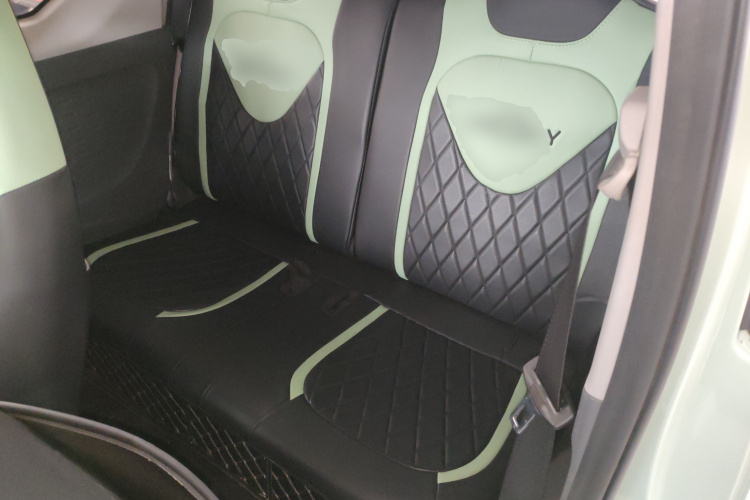 五菱汽车 宏光MINIEV 2021款 马卡龙臻享款 磷酸铁锂中控内饰7004