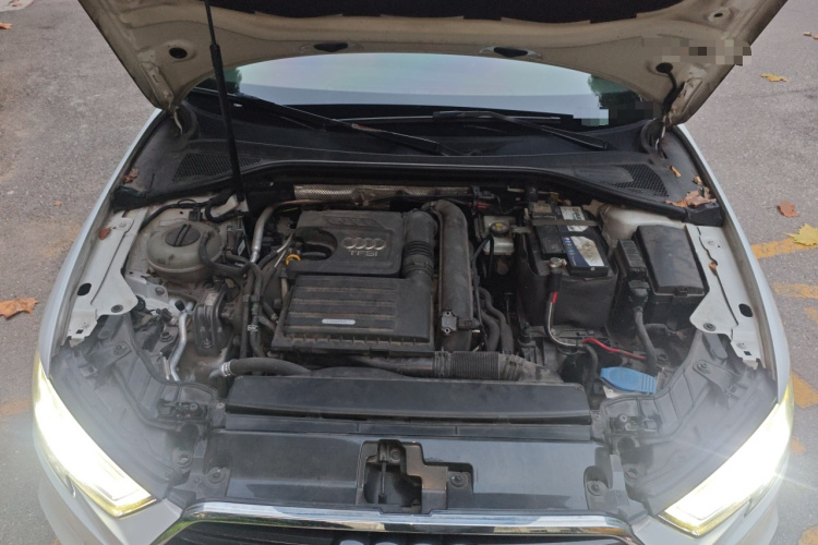 奥迪A3 2018款 30周年年型 Sportback 35 TFSI 运动型局部细节24