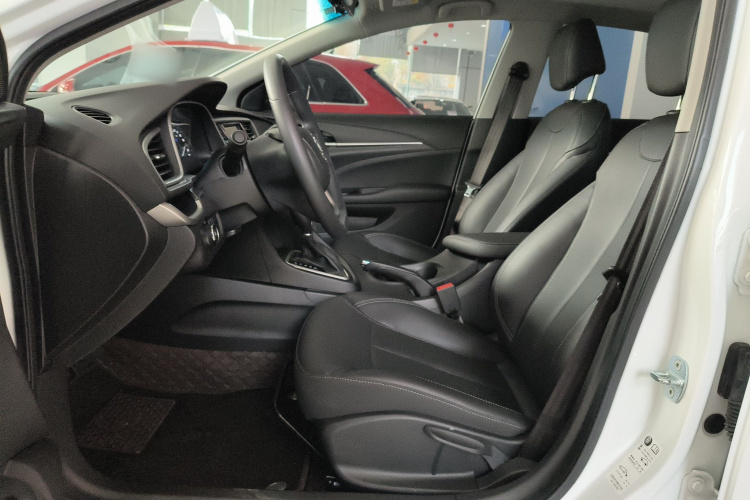 别克 英朗 2021款 改款 1.3T 自动轻混动精英型中控内饰19