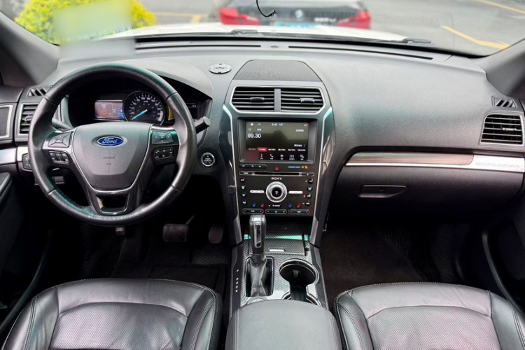 福特 探险者(进口) 2016款 2.3T 精英版车身外观6006