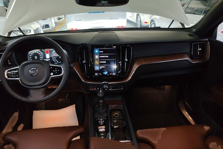 沃尔沃XC60 2021款 T5 四驱智远豪华版中控内饰7002