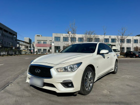 英菲尼迪Q50L 2018款 2.0T 舒适版 国VI