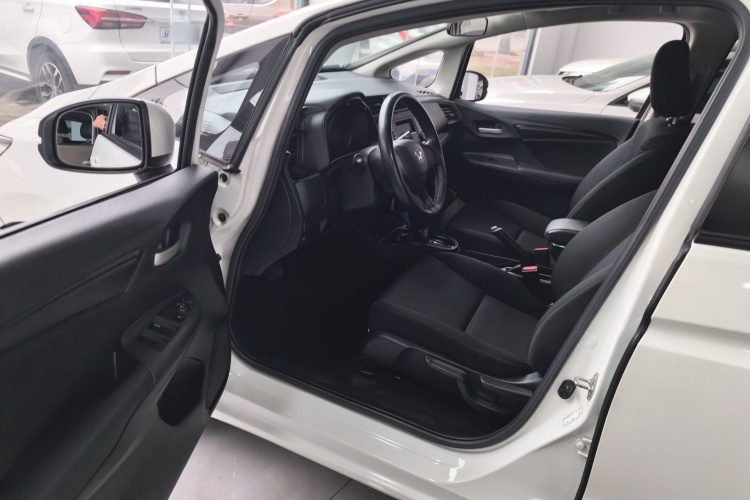 本田 飞度 2018款 1.5L CVT舒适版中控内饰20