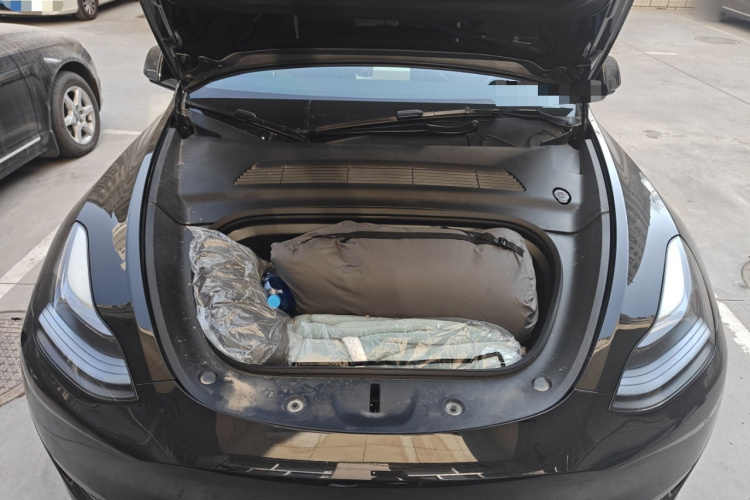 特斯拉 Model Y 2024款 后轮驱动版局部细节24