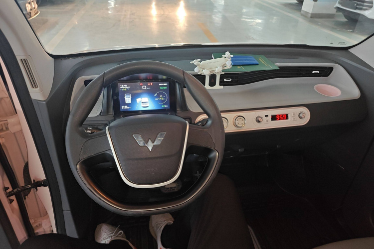 五菱汽车 宏光MINIEV 2021款 马卡龙臻享款 磷酸铁锂中控内饰12