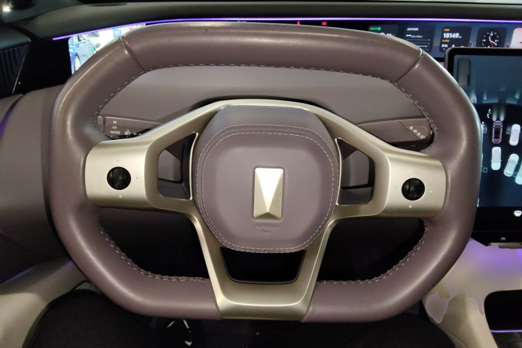 阿维塔12 2023款 700 三激光后驱奢享版局部细节13