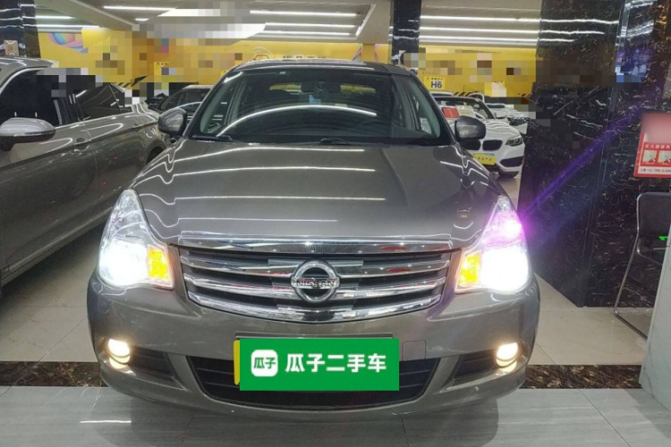 日产 轩逸 2019款 经典 1.6XE+ CVT智联领先版车身外观2