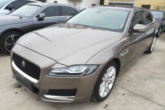 捷豹XFL 2018款 XFL 2.0T 250PS 豪华版